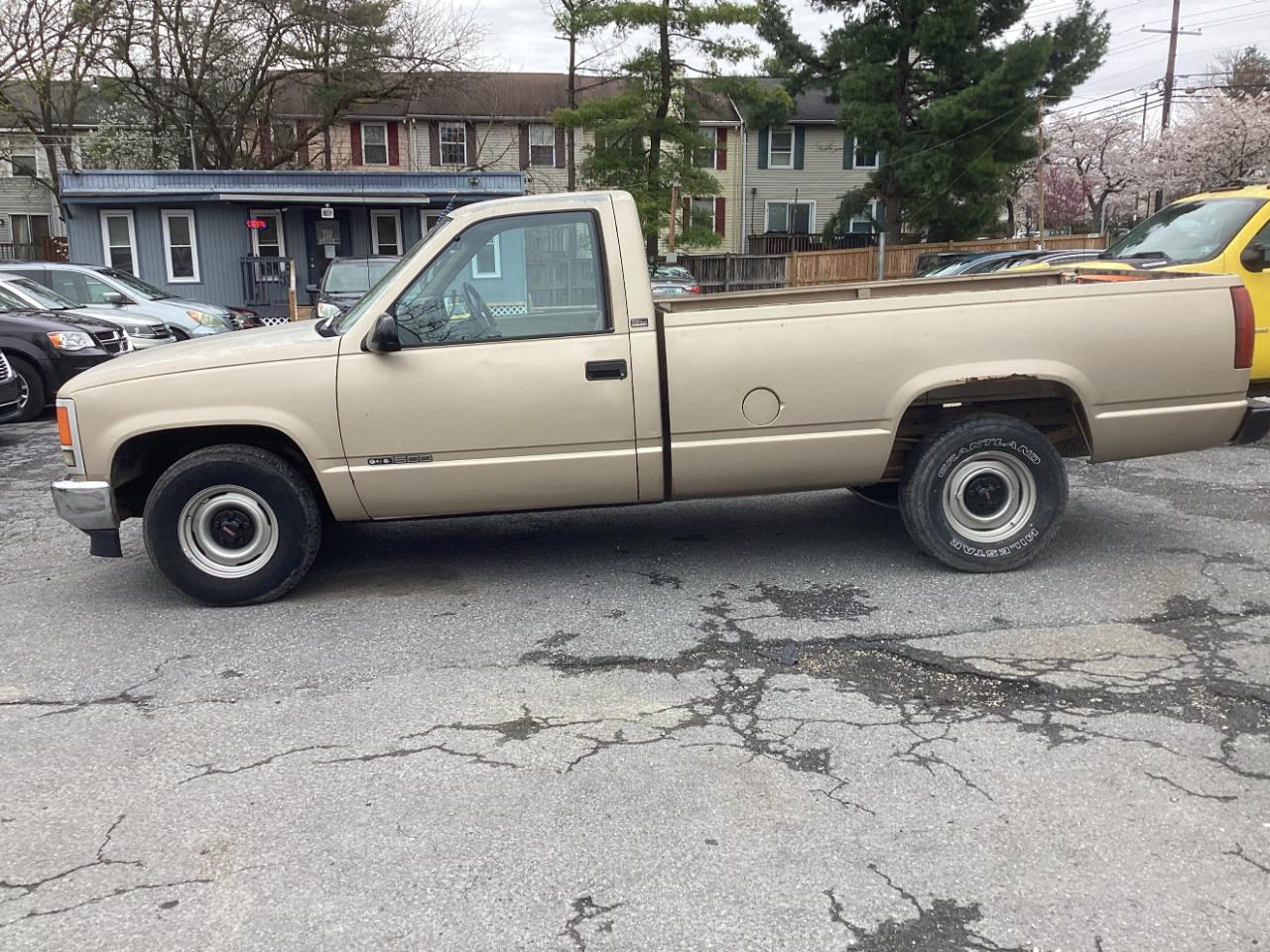 GMC Sierra C/K 1500 Reg. Cab 8-ft. Bed 2WD 1991