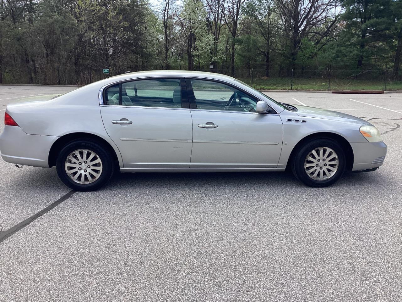 Buick Lucerne CX 2007