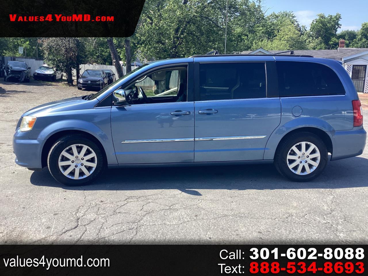 2012 Chrysler Town & Country Touring-L