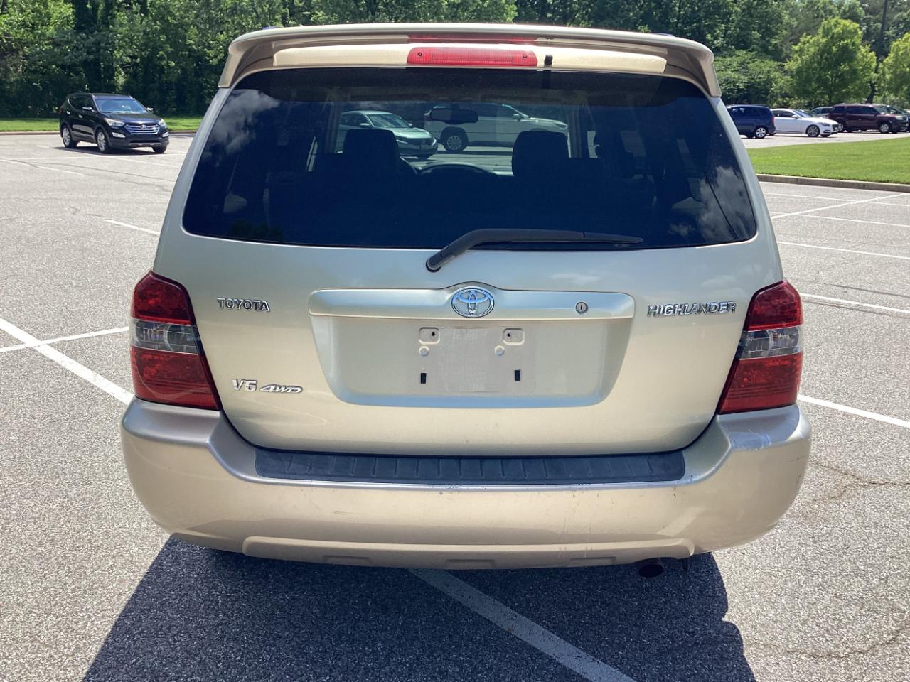 Toyota Highlander V6 4WD 2004