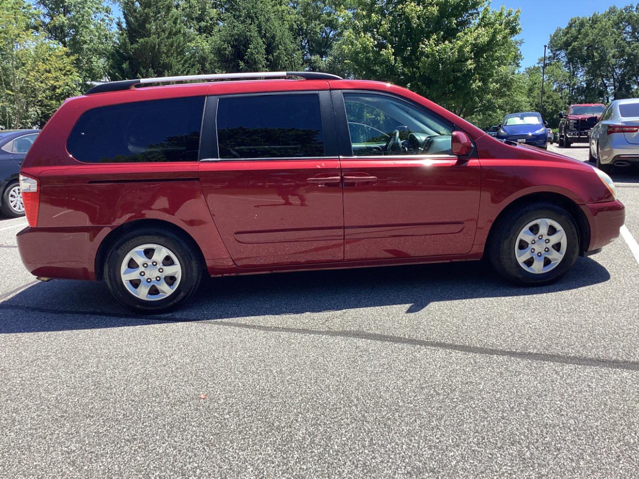 Kia Sedona LX LWB 2010