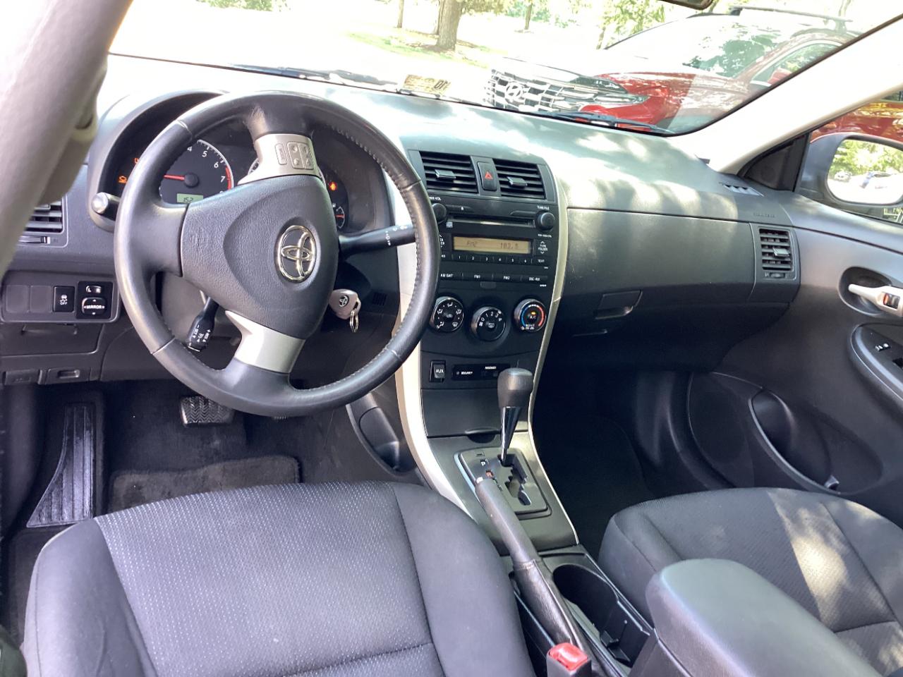 Toyota Corolla S 4-Speed AT 2009
