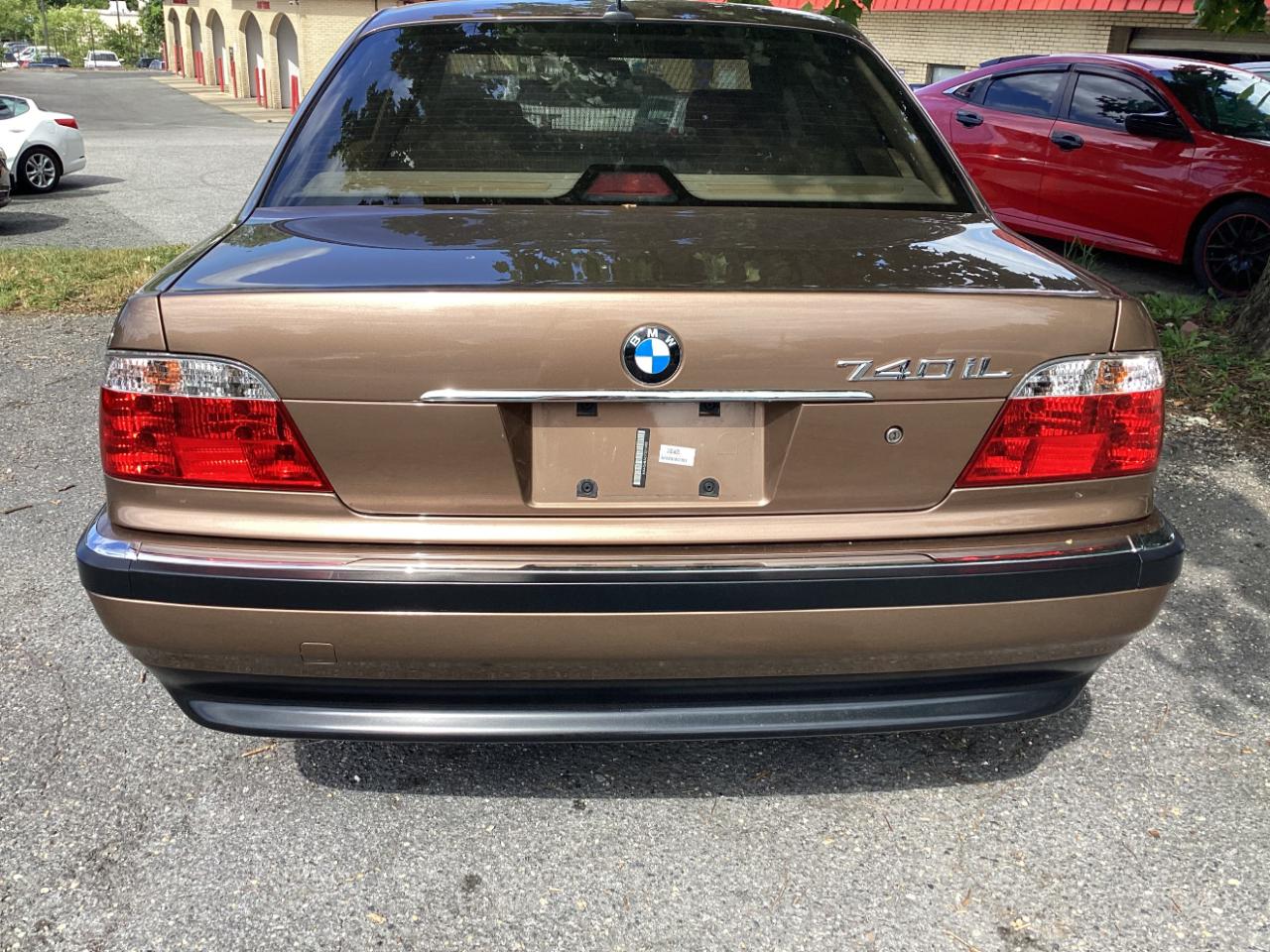 BMW 7-Series 740iL 2000