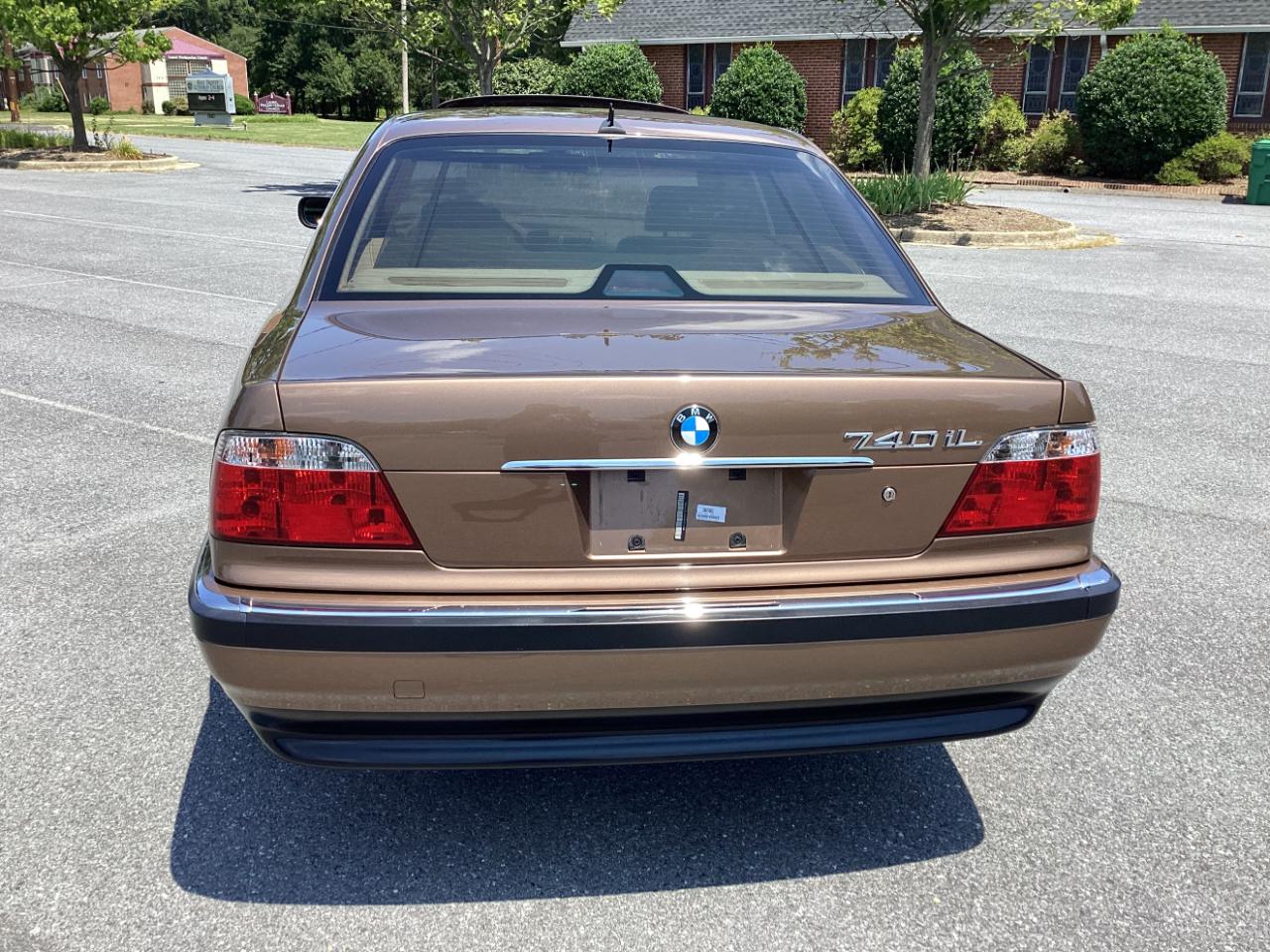 BMW 7-Series 740iL 2000