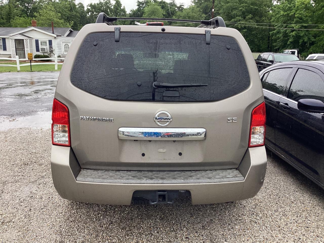 Nissan Pathfinder SE 2WD 2008
