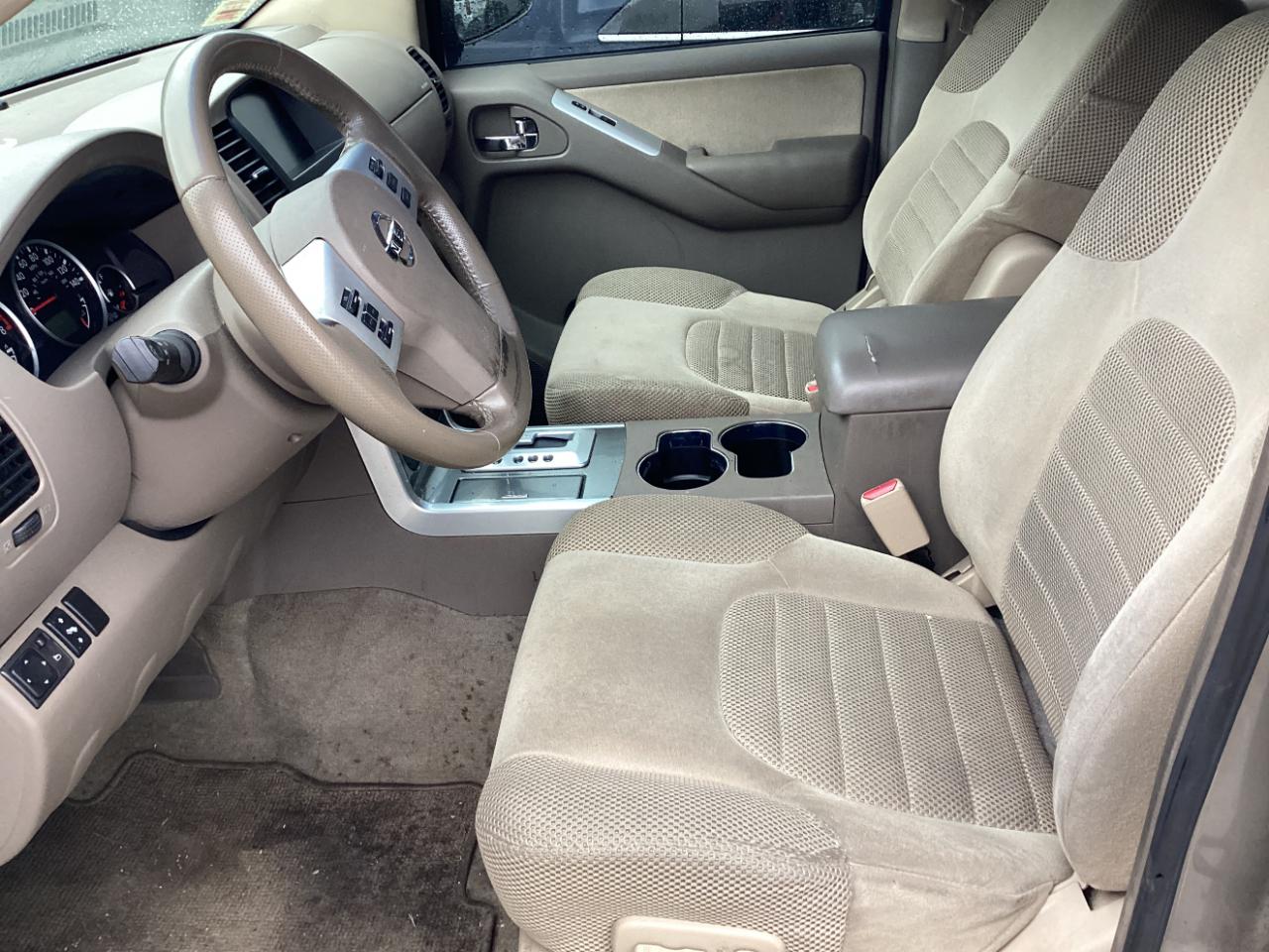 Nissan Pathfinder SE 2WD 2008