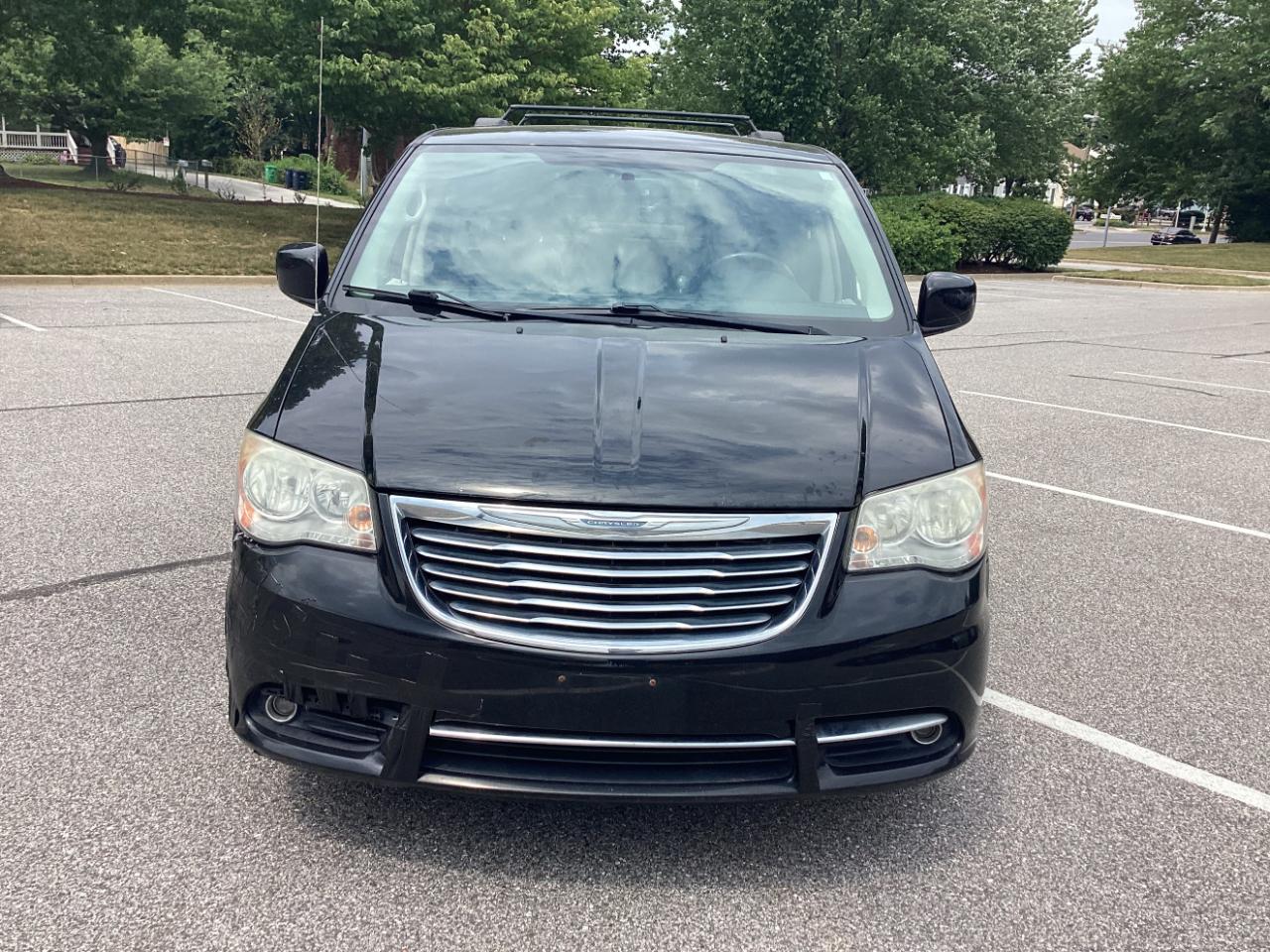 Chrysler Town & Country Touring 2013