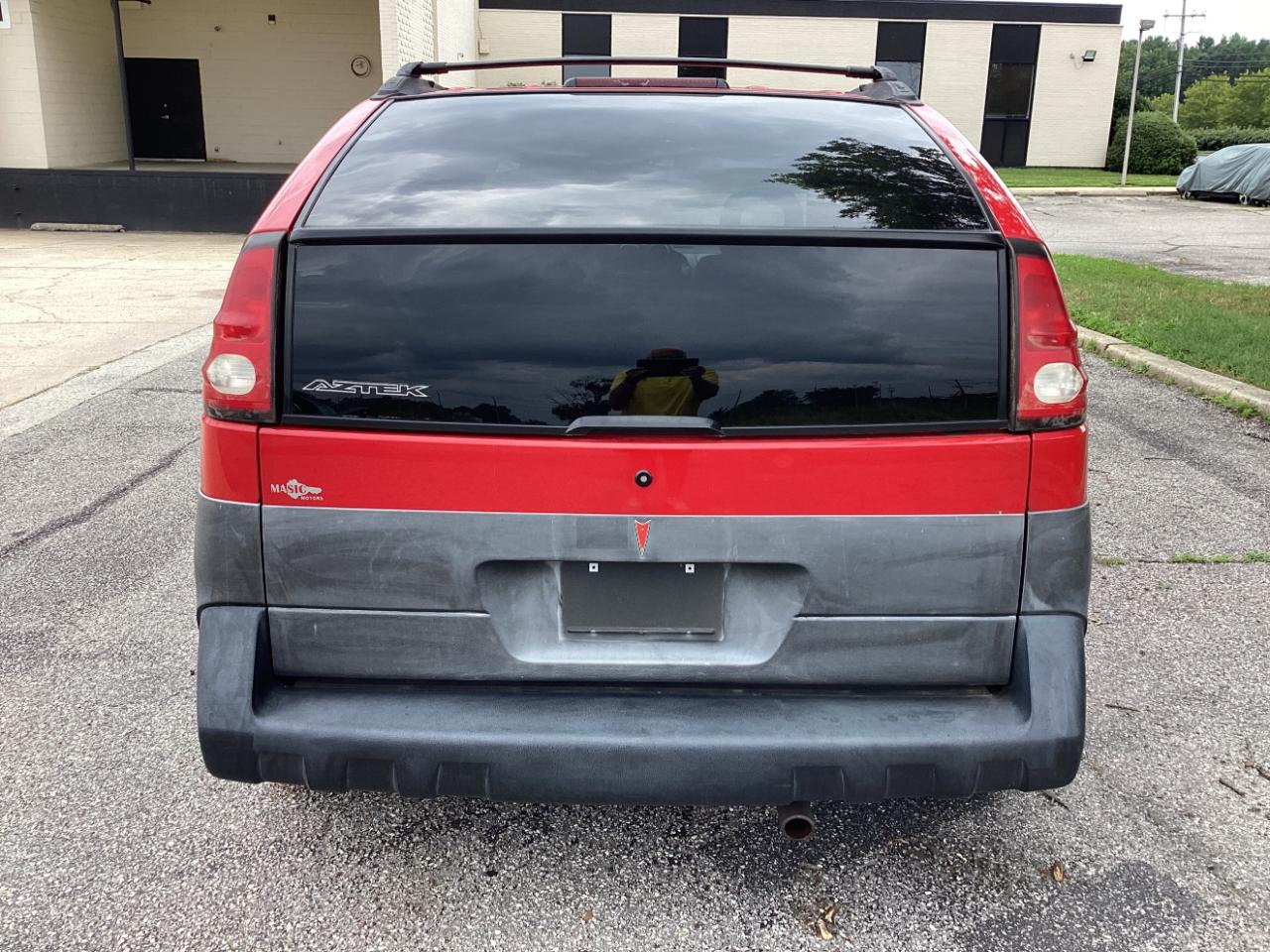Pontiac Aztek Base 2001