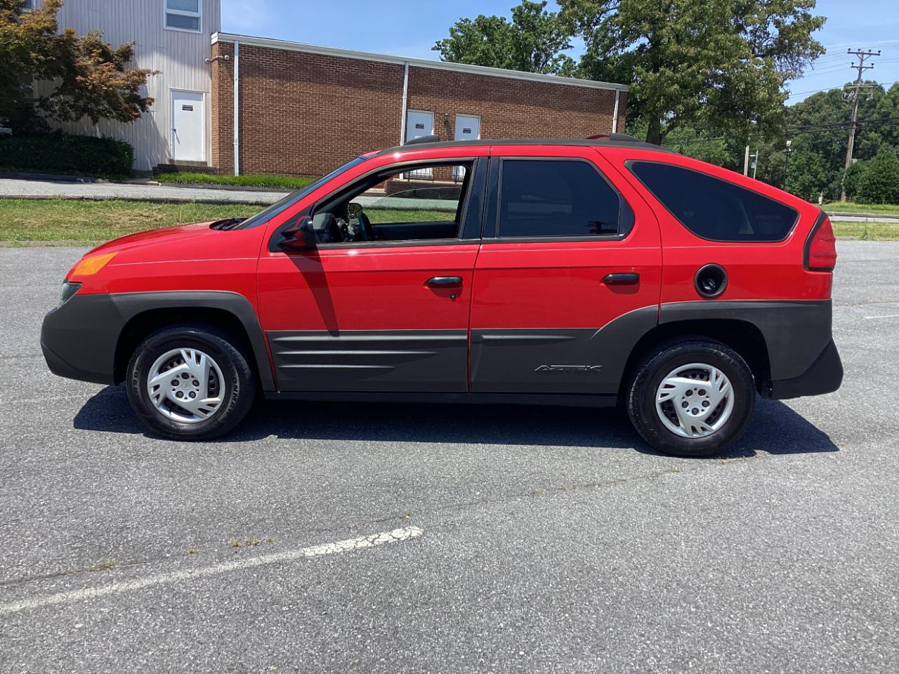 Pontiac Aztek Base 2001