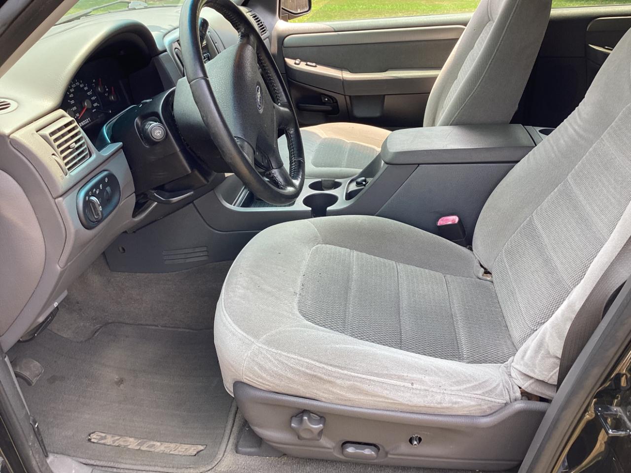 Ford Explorer NBX 4.0L 4WD 2004