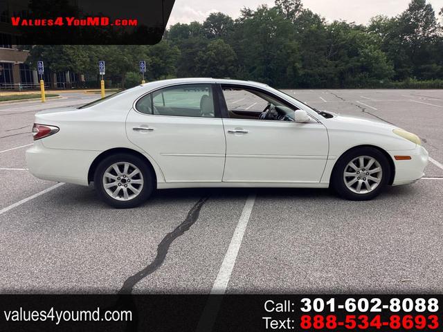 White 2003 Lexus ES Sedan Front-Wheel Drive Automatic