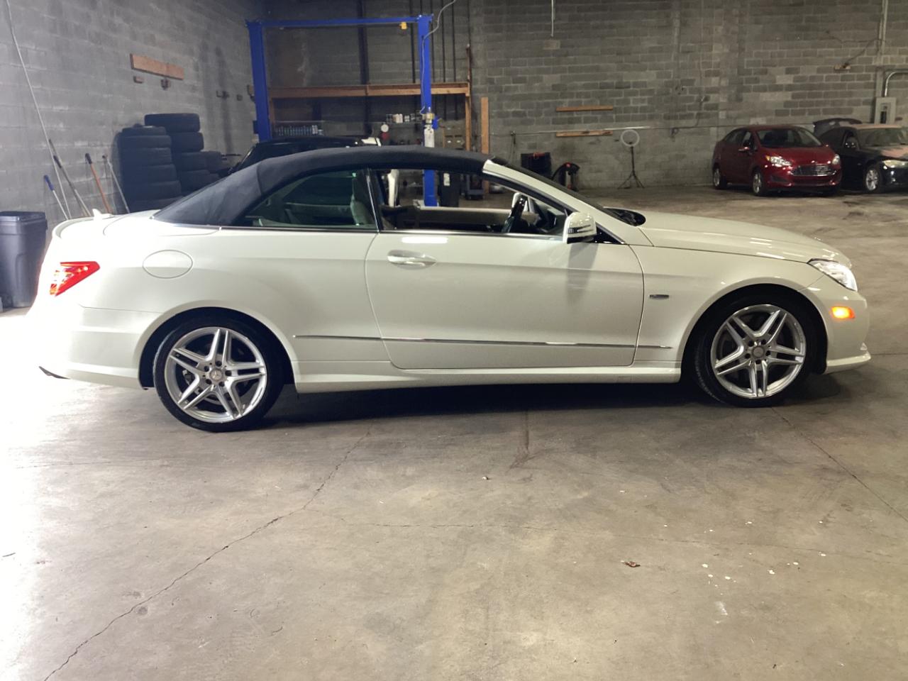 Mercedes-Benz E-Class E550 Cabriolet 2012