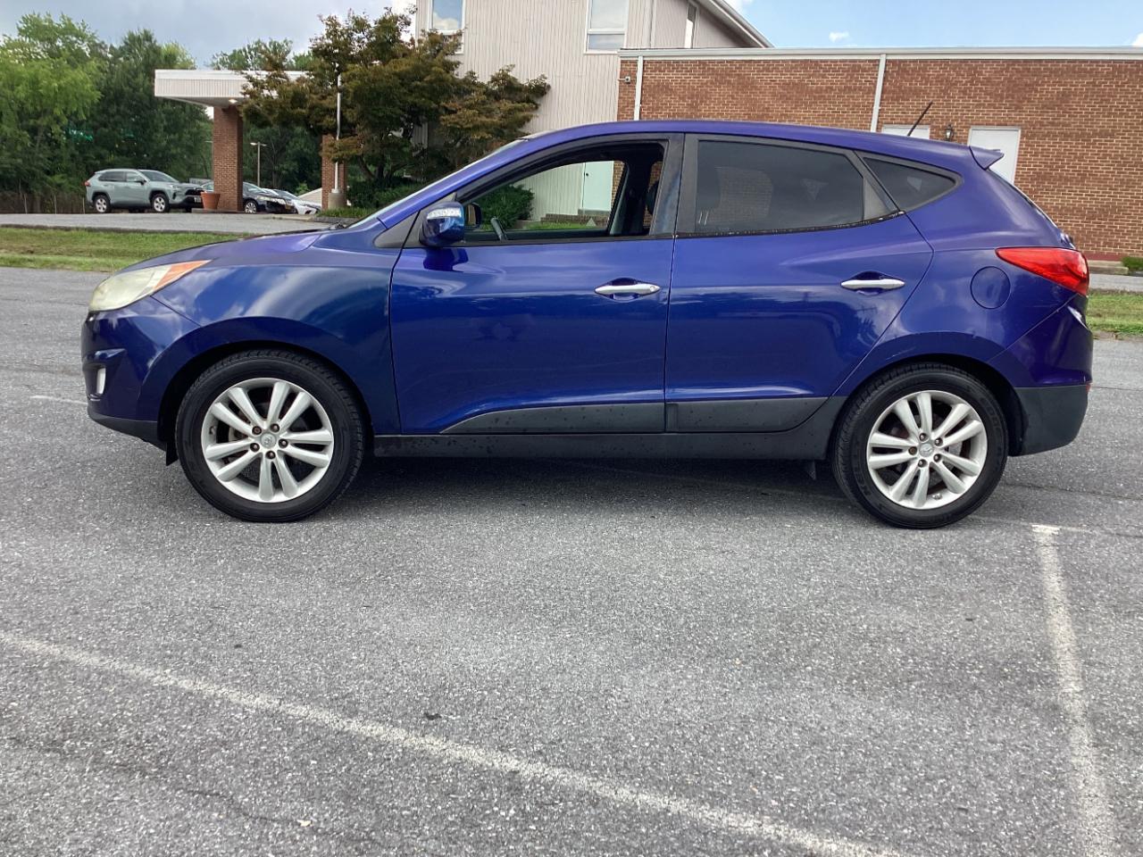 Hyundai Tucson Limited 2WD 2011