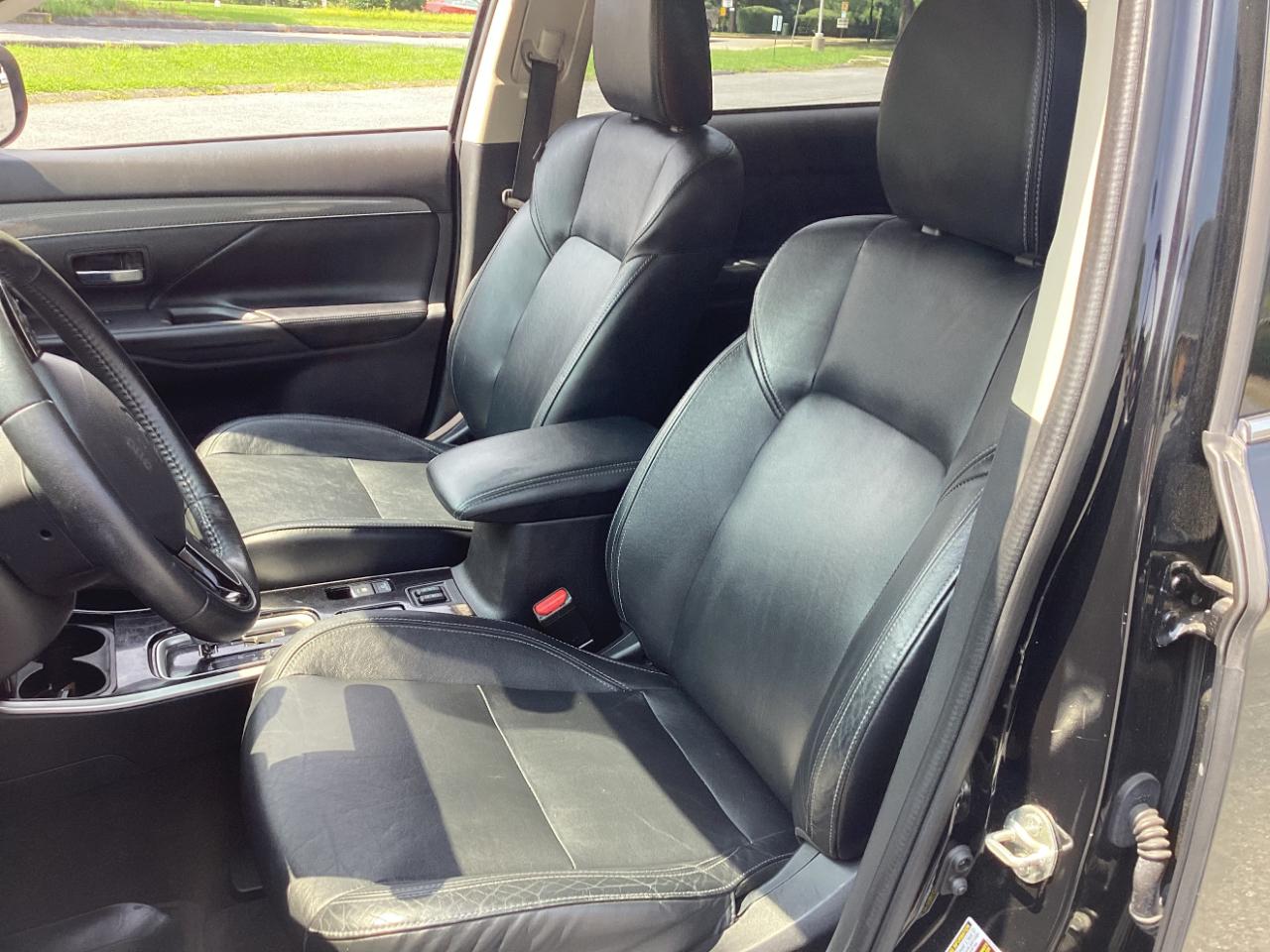 Mitsubishi Outlander SEL S-AWC 2020