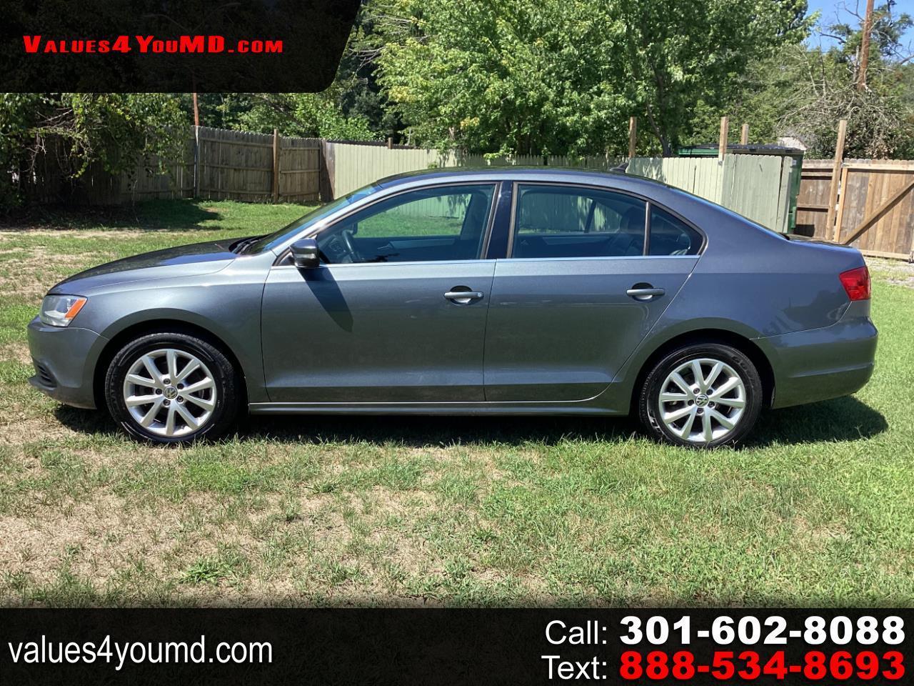 2013 Volkswagen Jetta Sedan 4dr Auto SE