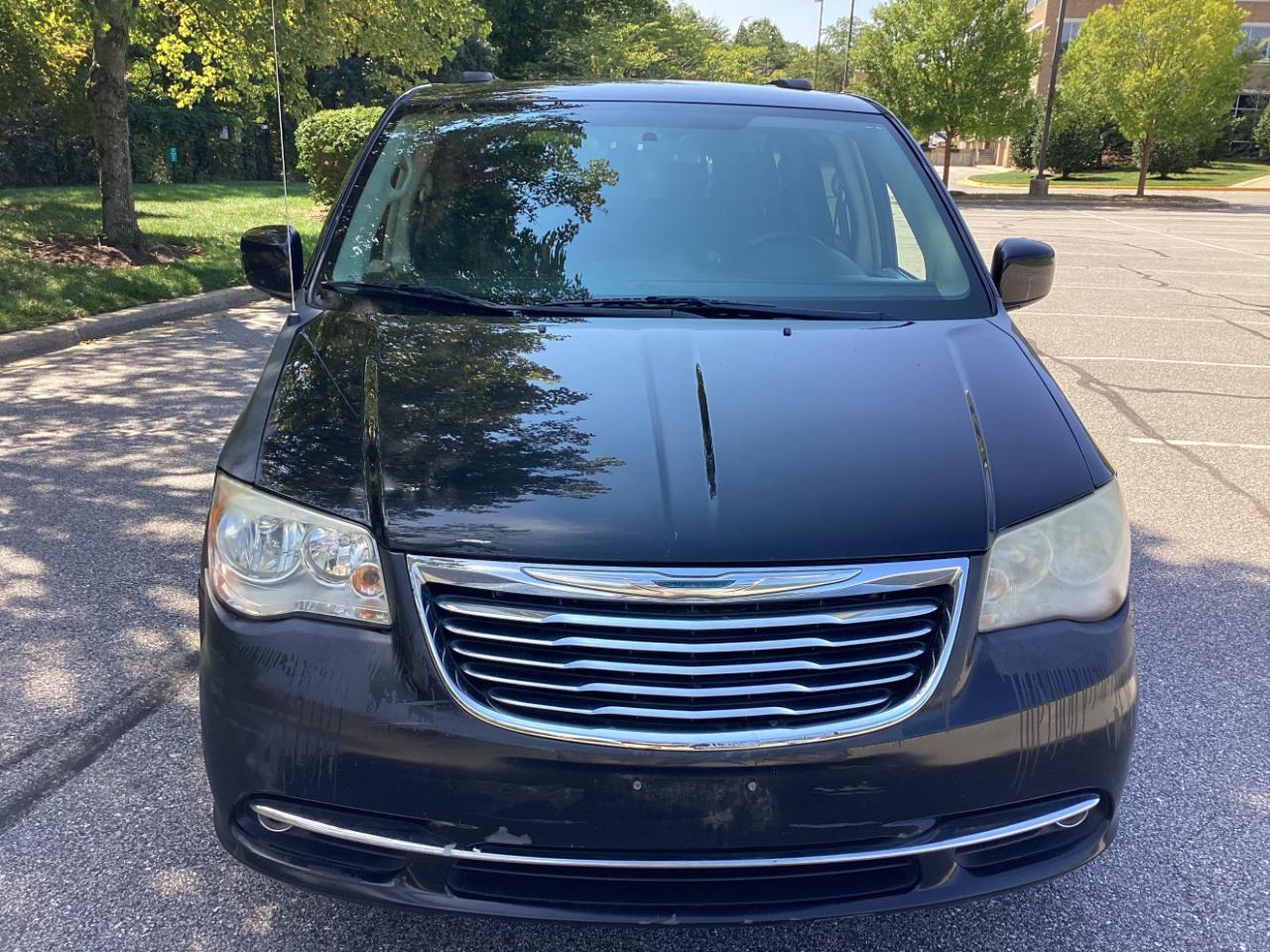 Chrysler Town & Country 4dr Wgn Touring 2013