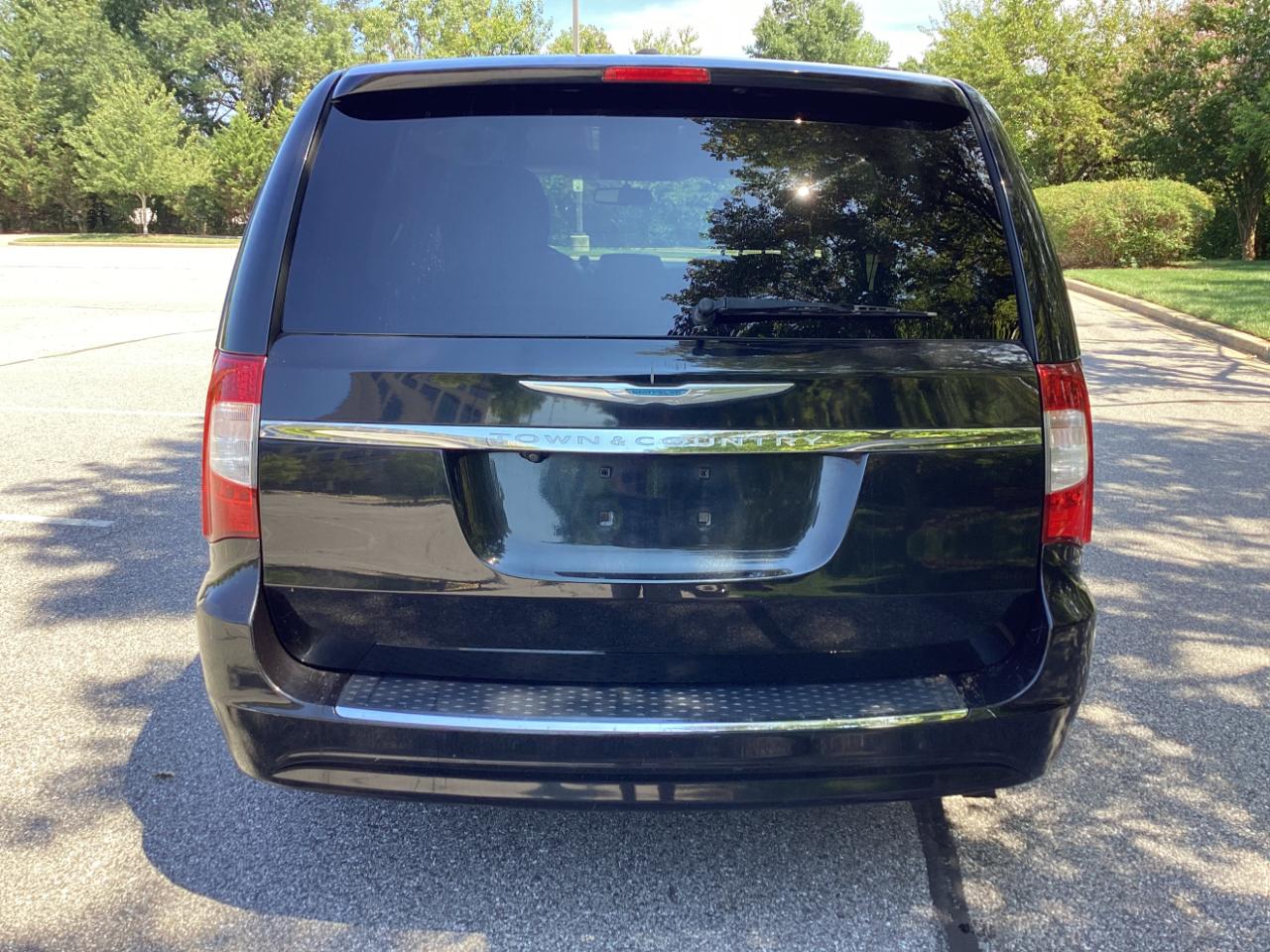 Chrysler Town & Country 4dr Wgn Touring 2013