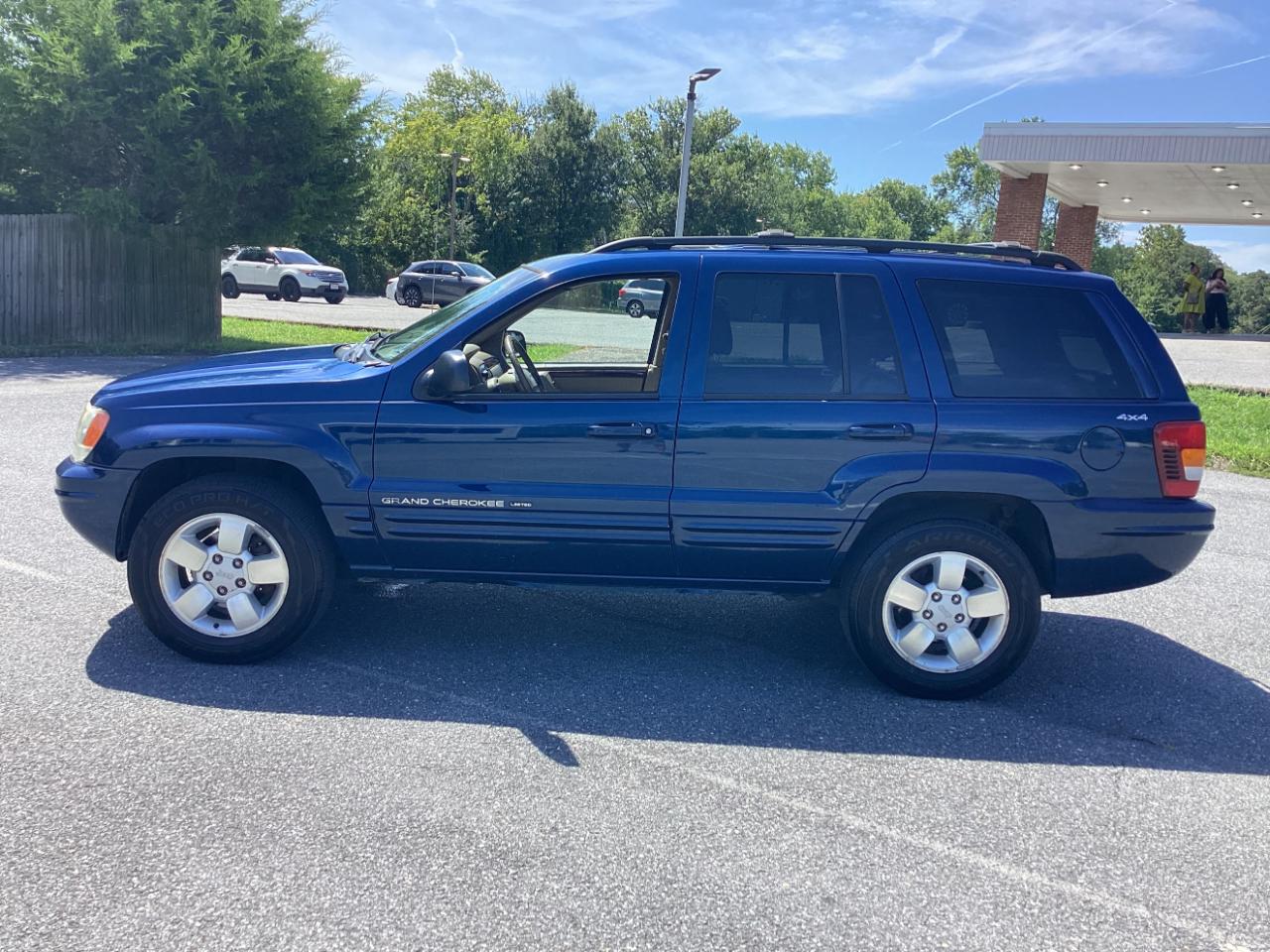 Jeep Grand Cherokee 4dr Limited 4WD 2001