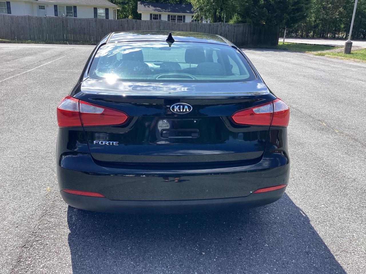 Kia Forte 4dr Sdn Auto LX 2014