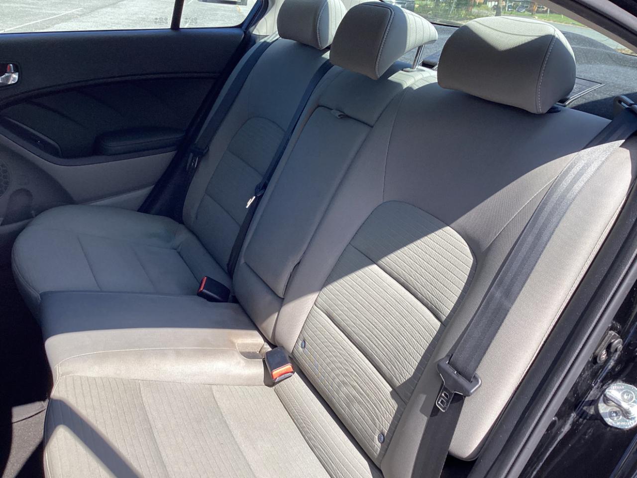 Kia Forte 4dr Sdn Auto LX 2014