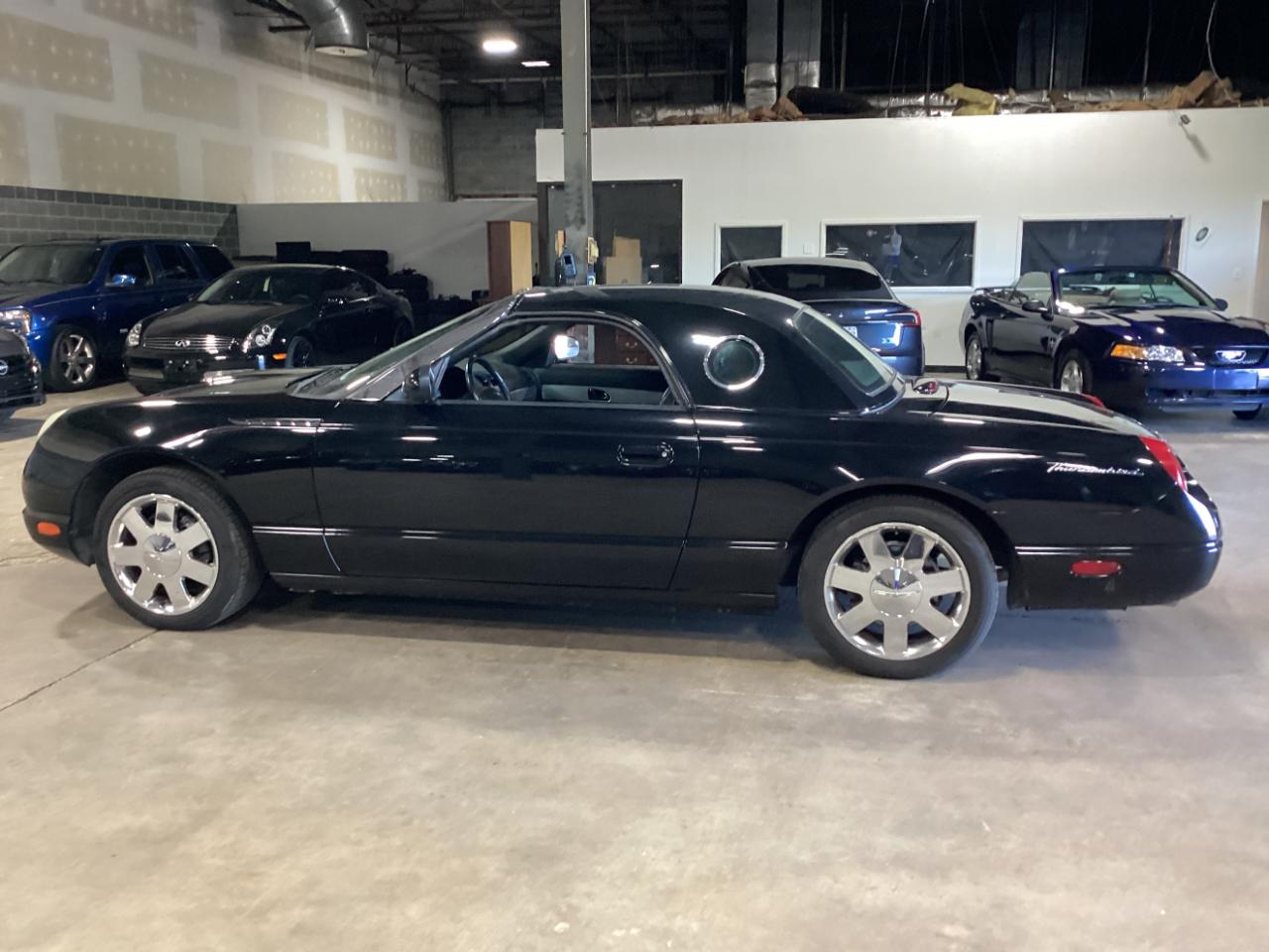Ford Thunderbird 2dr Conv w/Hardtop Premium 2002