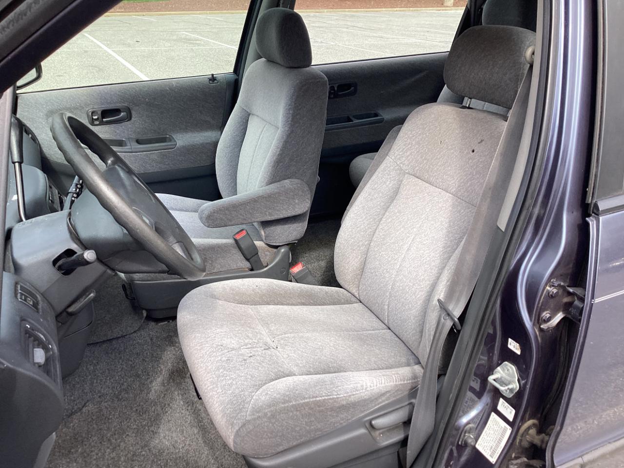 Honda Odyssey 5dr 6-Passenger LX 2.2L 1995