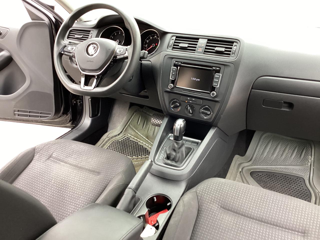 Volkswagen Jetta Sedan 4dr Auto 2.0L S 2015
