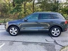 2012 Volkswagen Touareg 