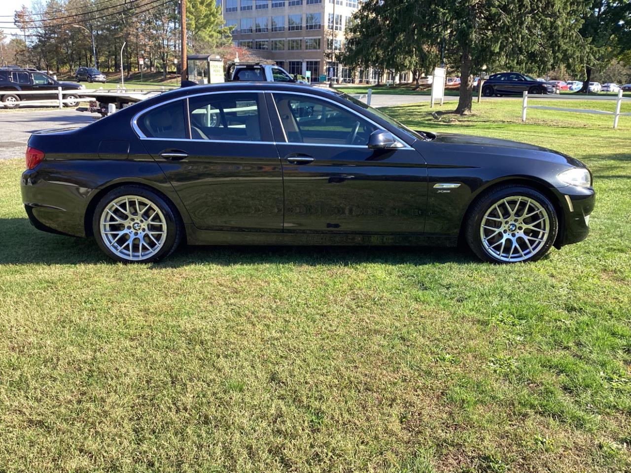 BMW 5-Series 535i xDrive 2016