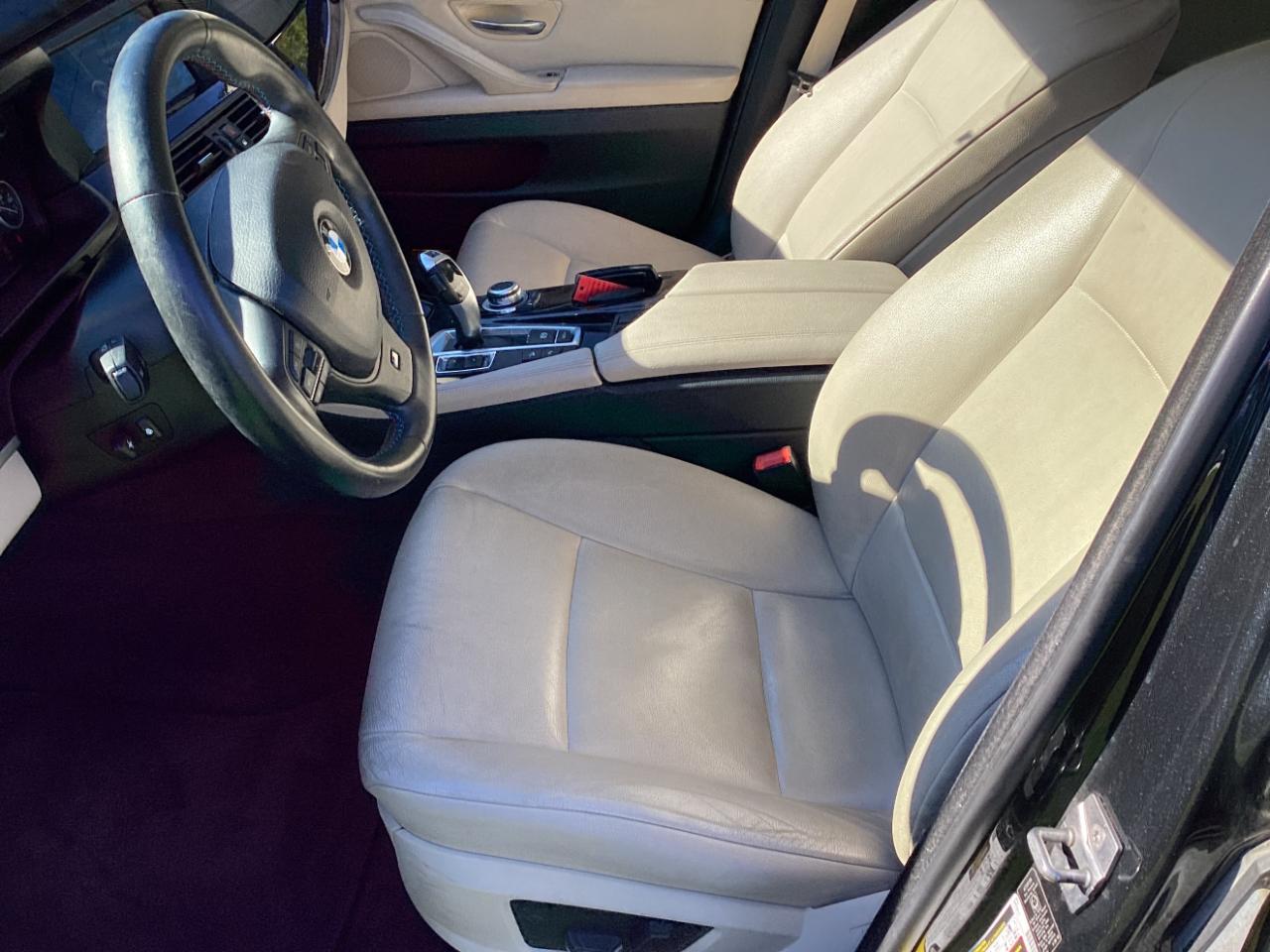 BMW 5-Series 535i xDrive 2016