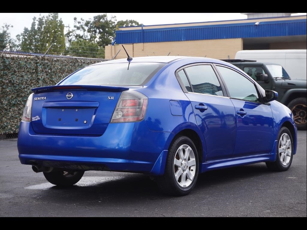 Nissan Sentra  2011