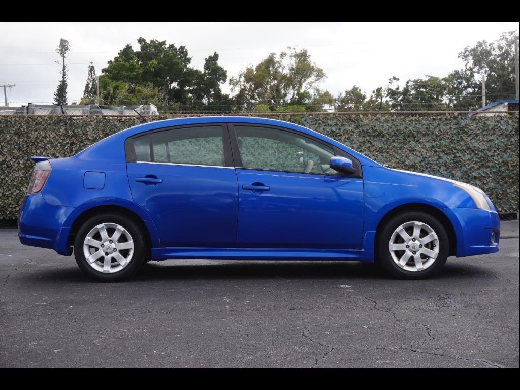 Nissan Sentra  2011