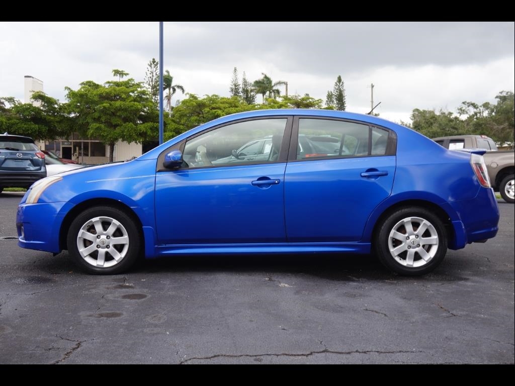 Nissan Sentra  2011