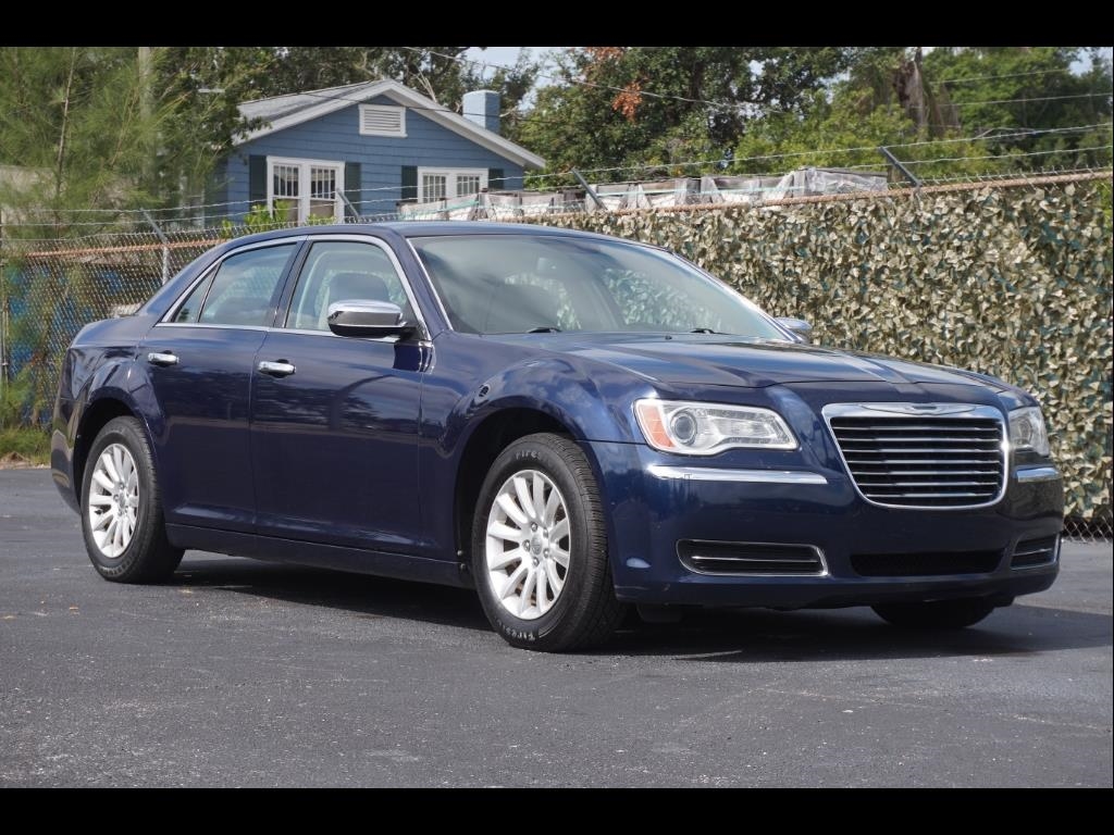 2013 Chrysler 300 