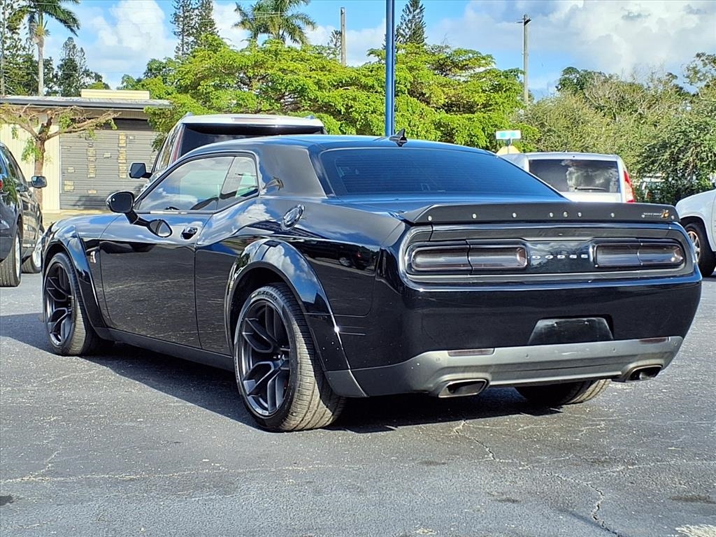 Dodge Challenger  2022