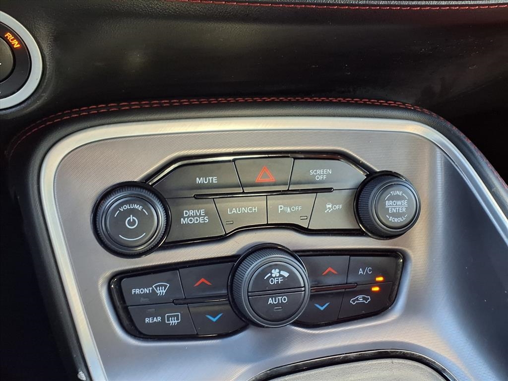 Dodge Challenger 2dr Cpe R/T Scat Pack 2022