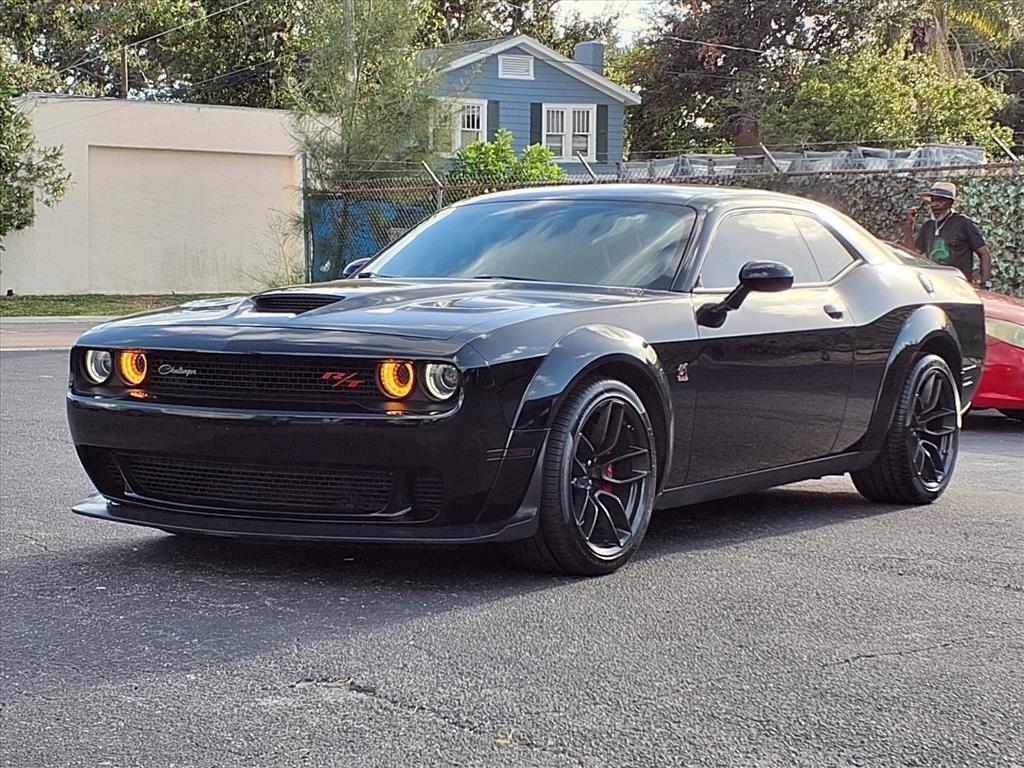 Dodge Challenger 2dr Cpe R/T Scat Pack 2022