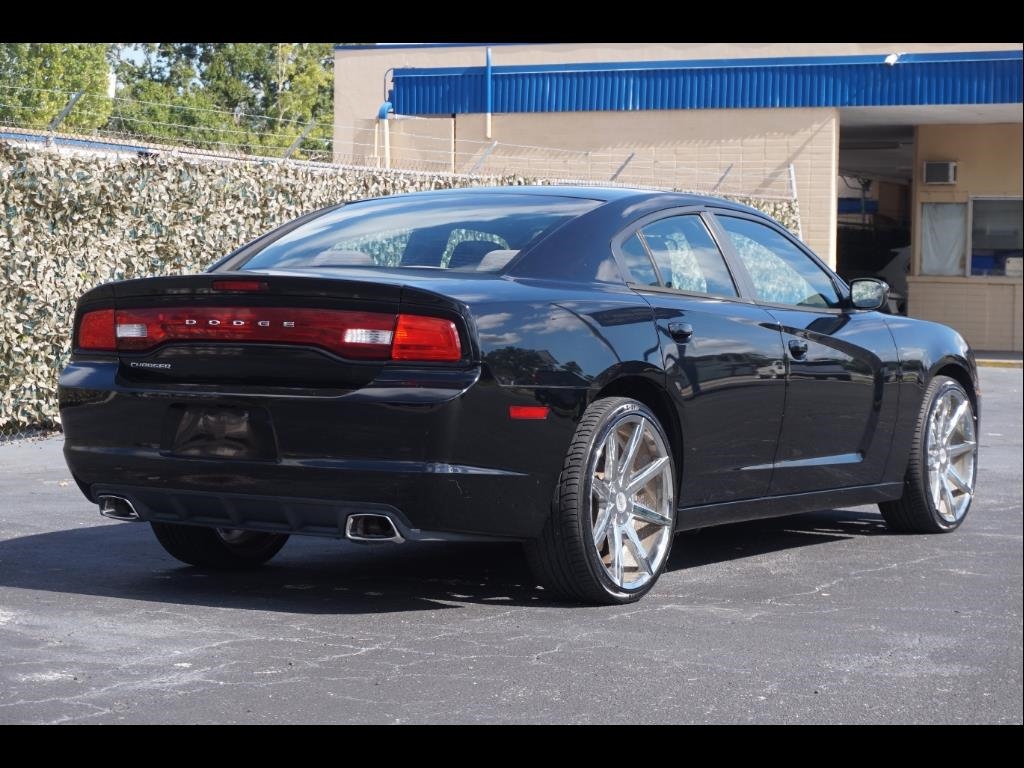 Dodge Charger  2013
