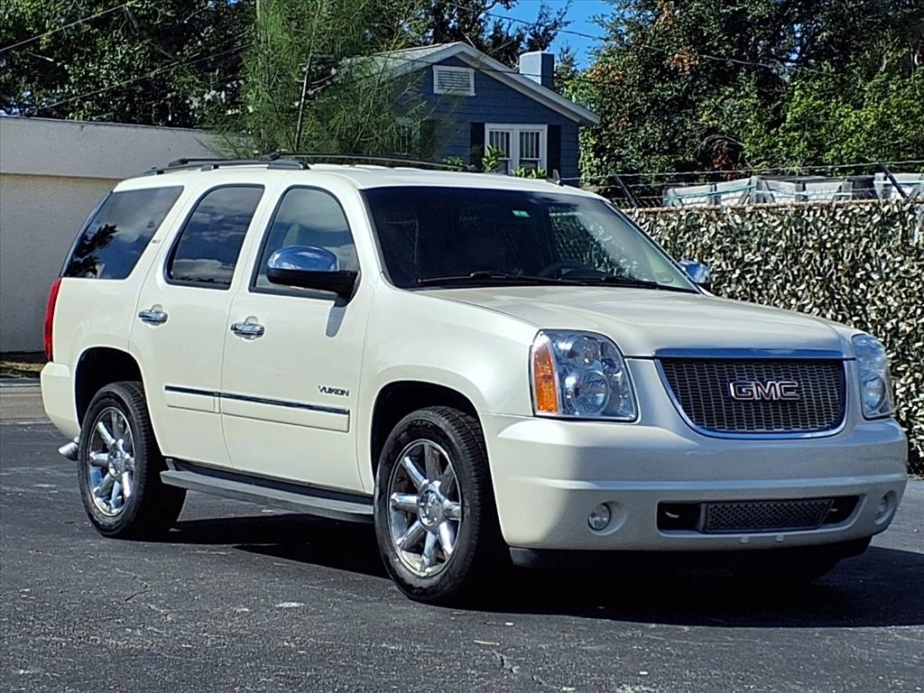 2011 GMC Yukon 