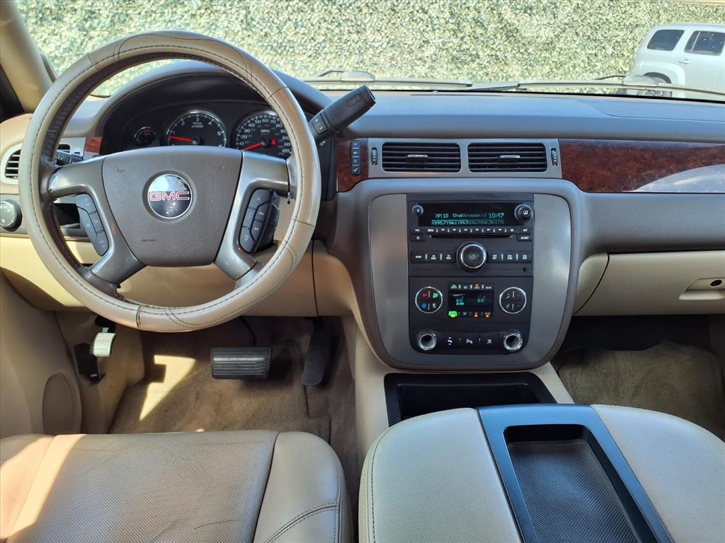 GMC Yukon  2011