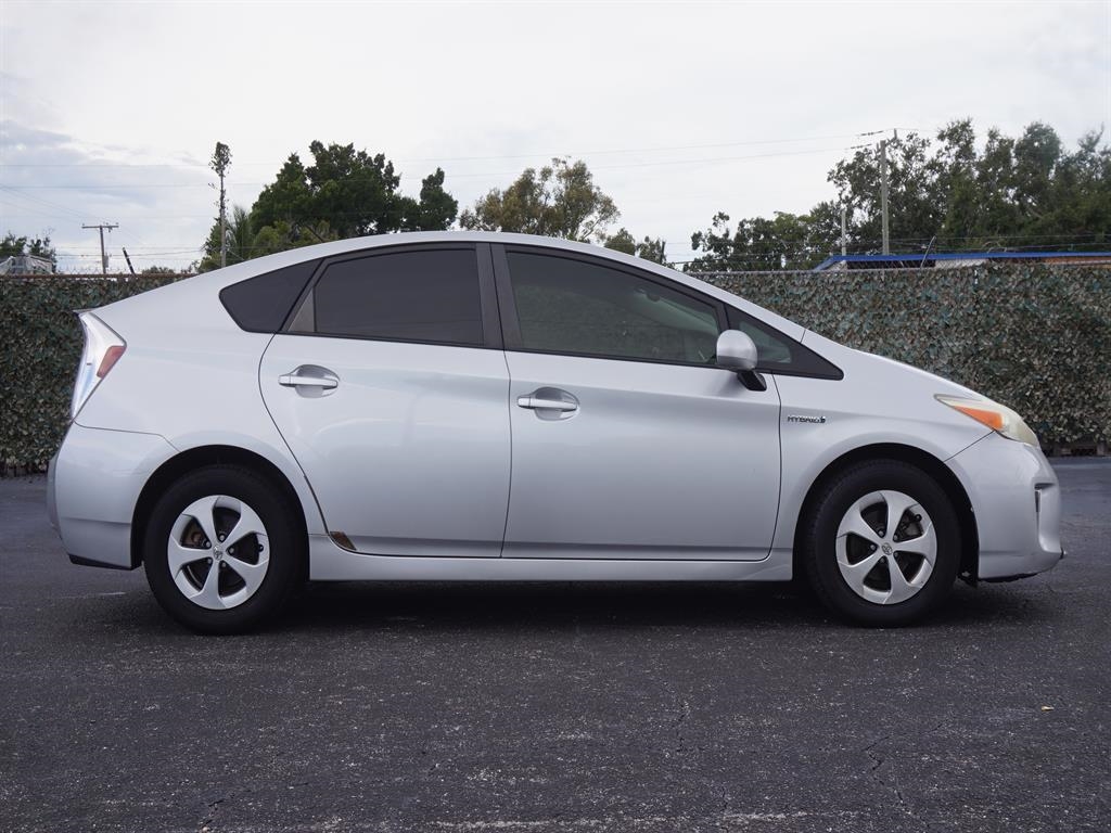 Toyota Prius  2014