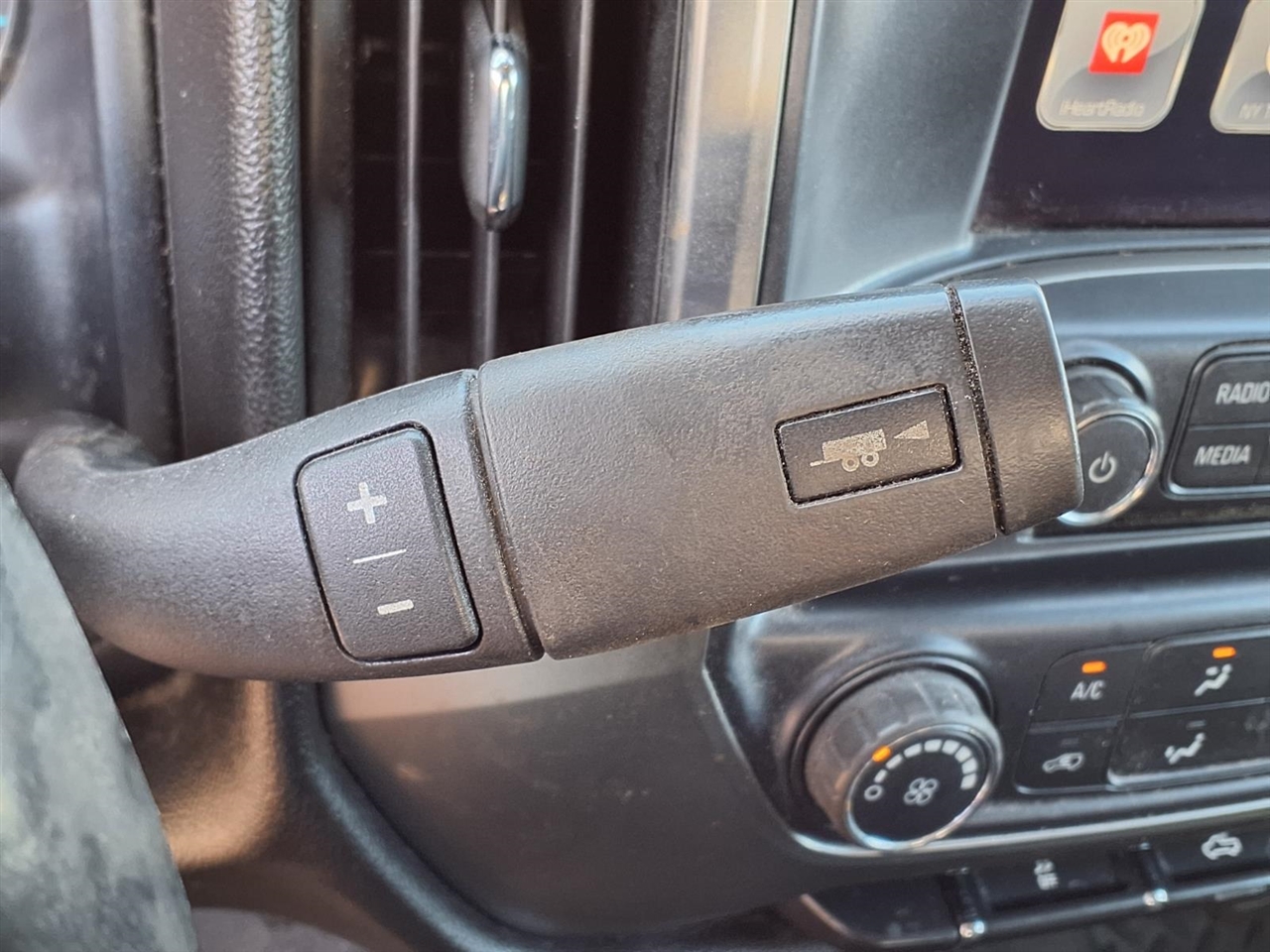 Chevrolet Silverado 1500  2019