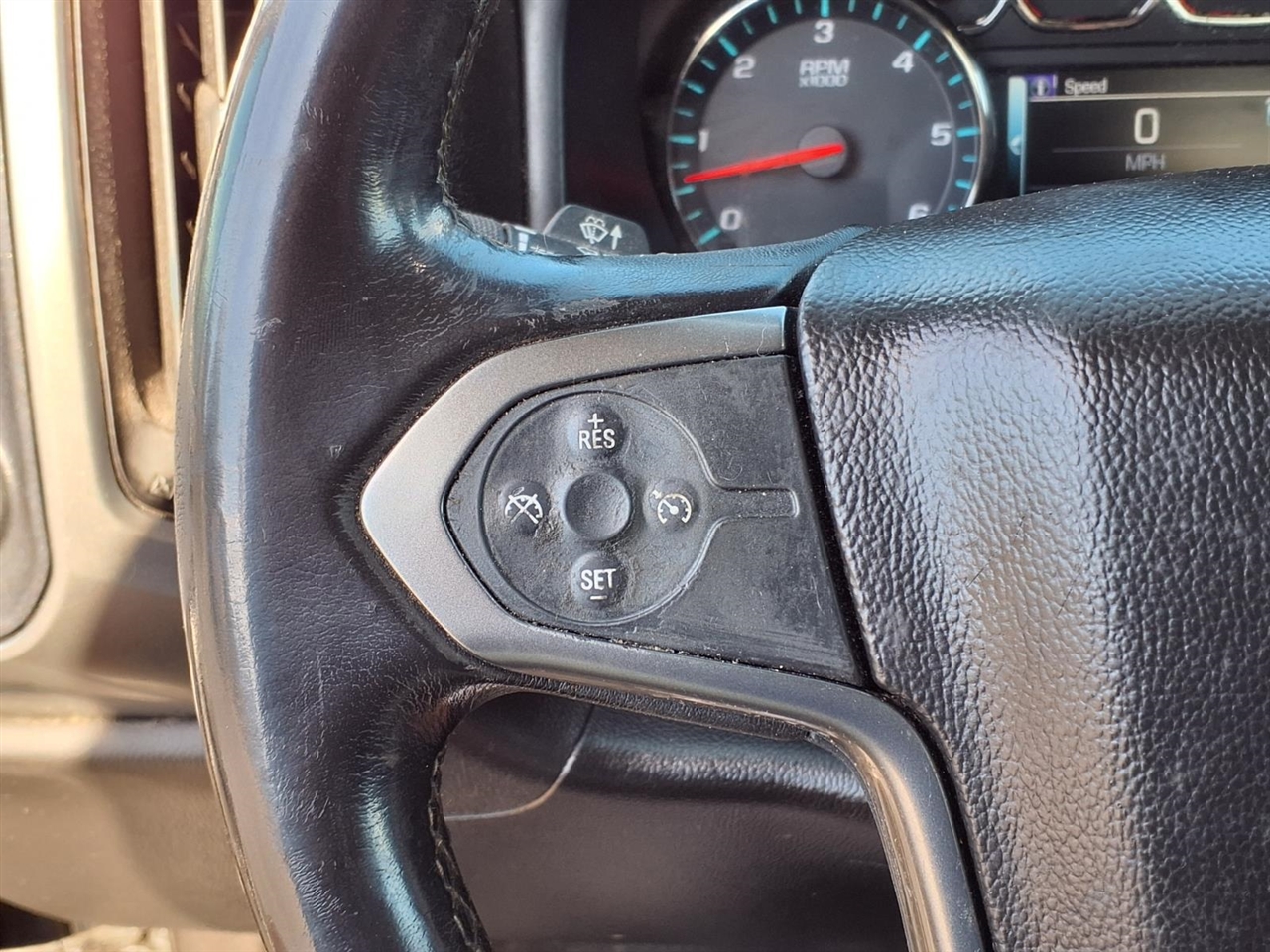 Chevrolet Silverado 1500  2019