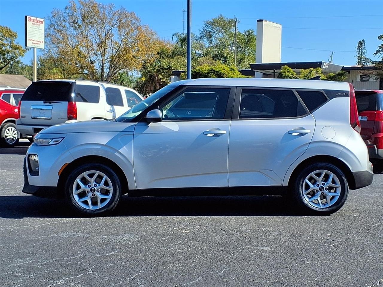Kia Soul S 2021