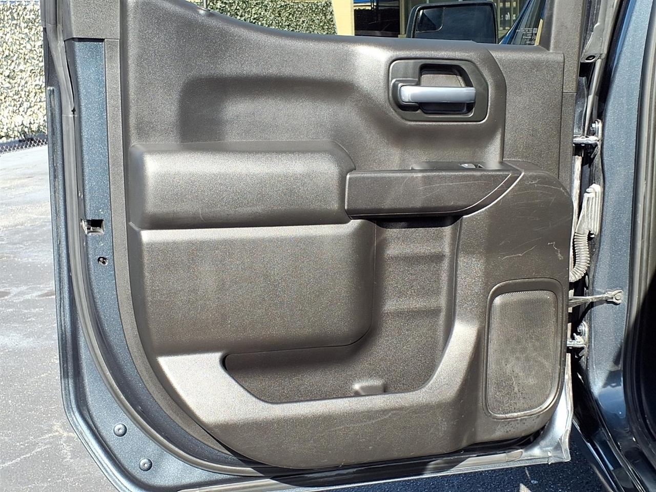 Chevrolet Silverado 1500 Trail Boss Custom Crew Cab 4WD 2019