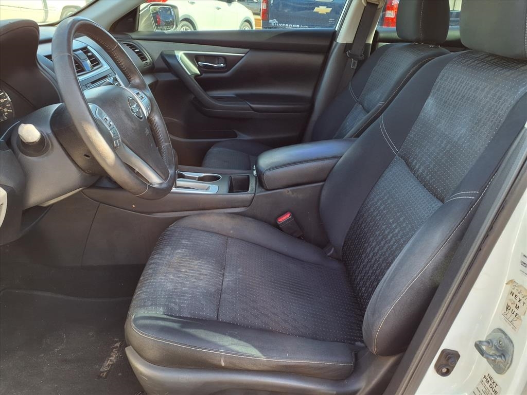 Nissan Altima 2.5 SV 2017