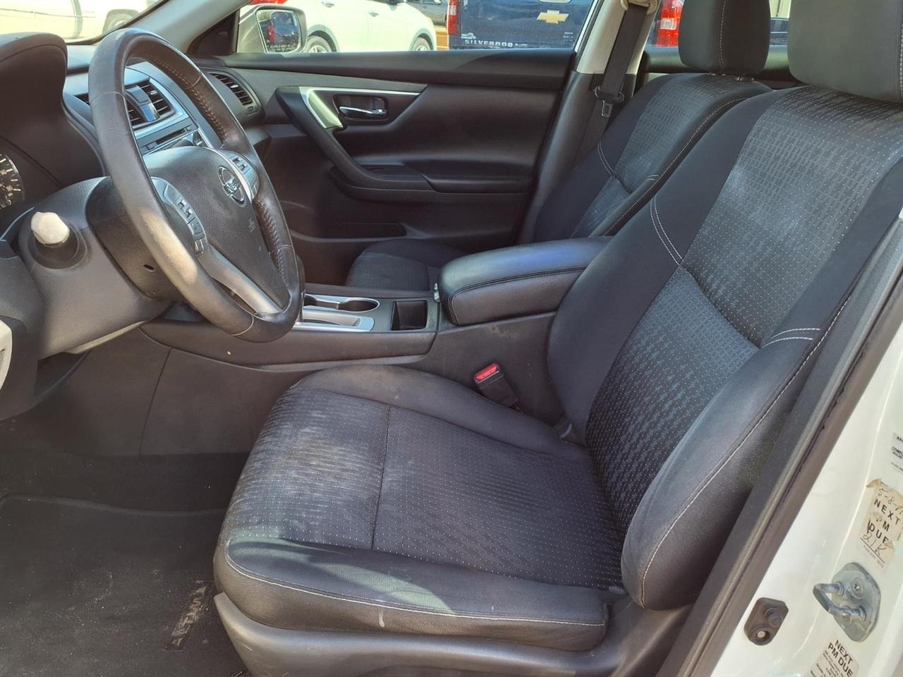 Nissan Altima 2.5 SV 2017