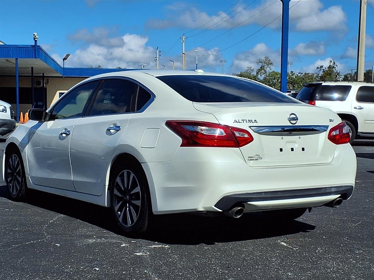 Nissan Altima 2.5 SV 2017