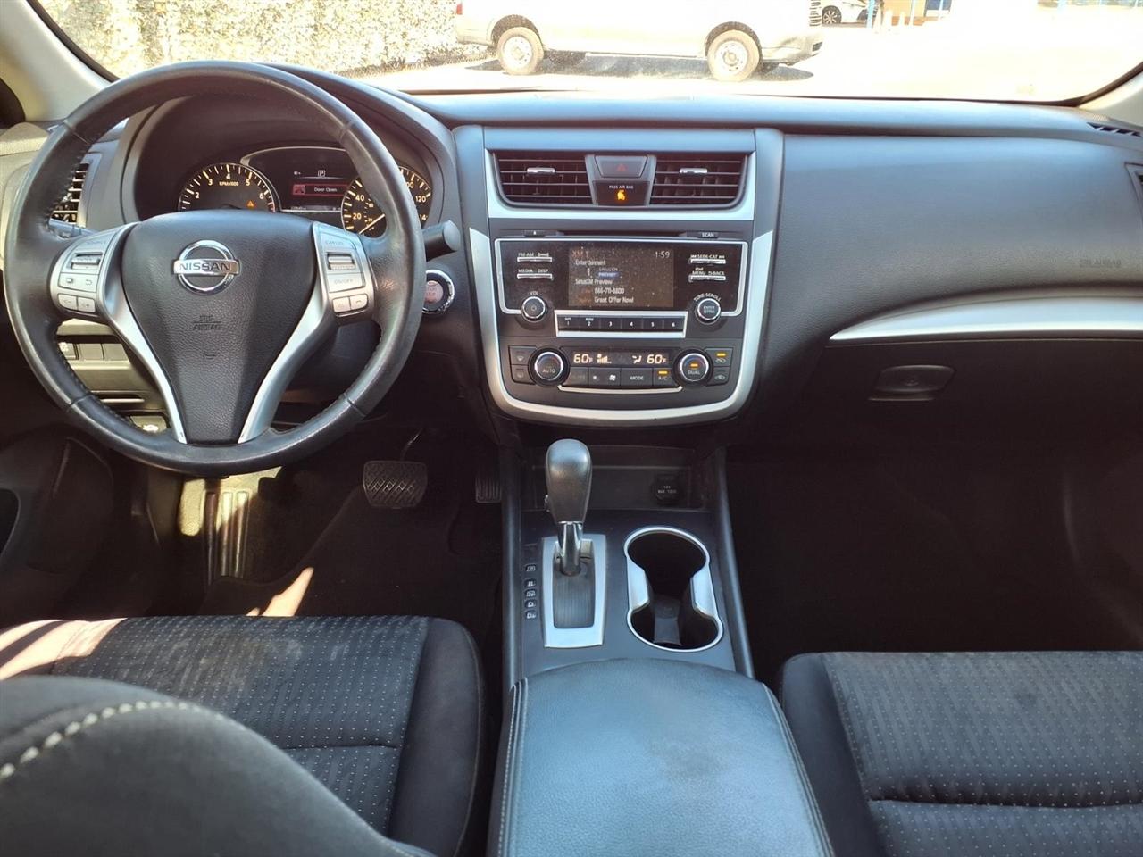 Nissan Altima 2.5 SV 2017