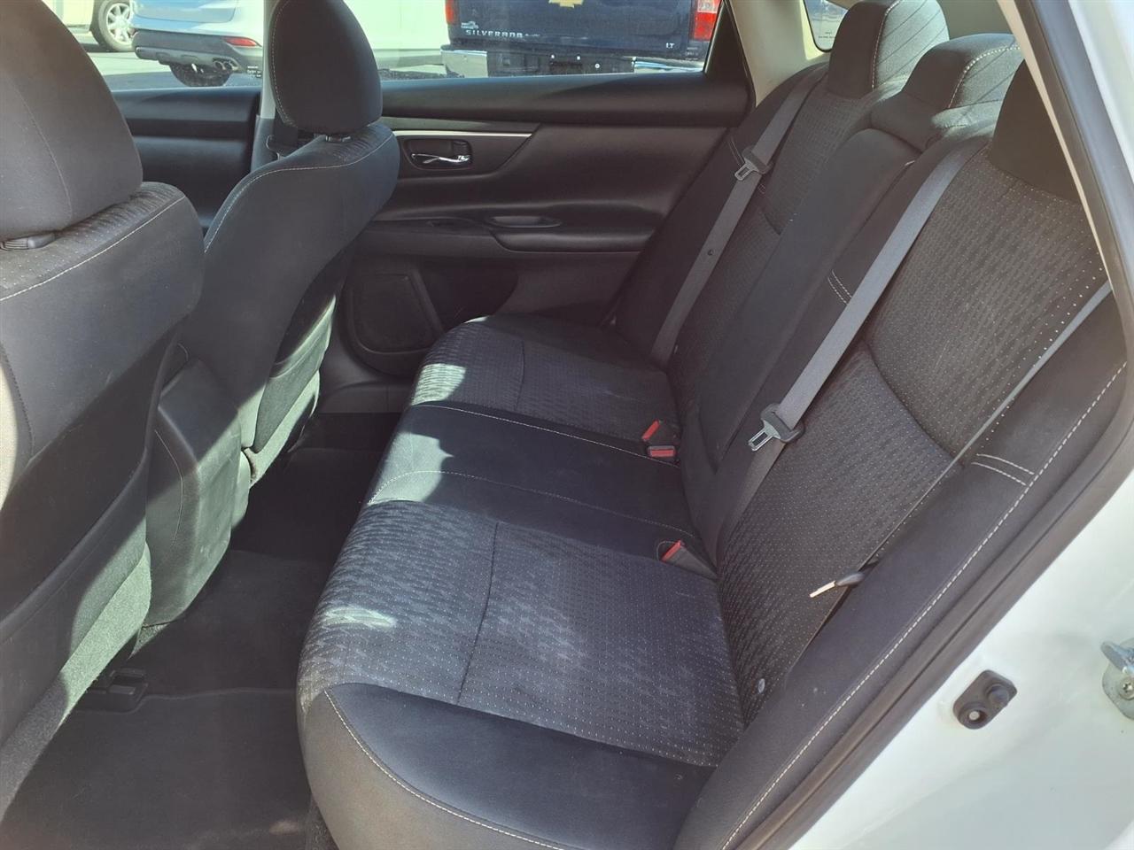 Nissan Altima 2.5 SV 2017